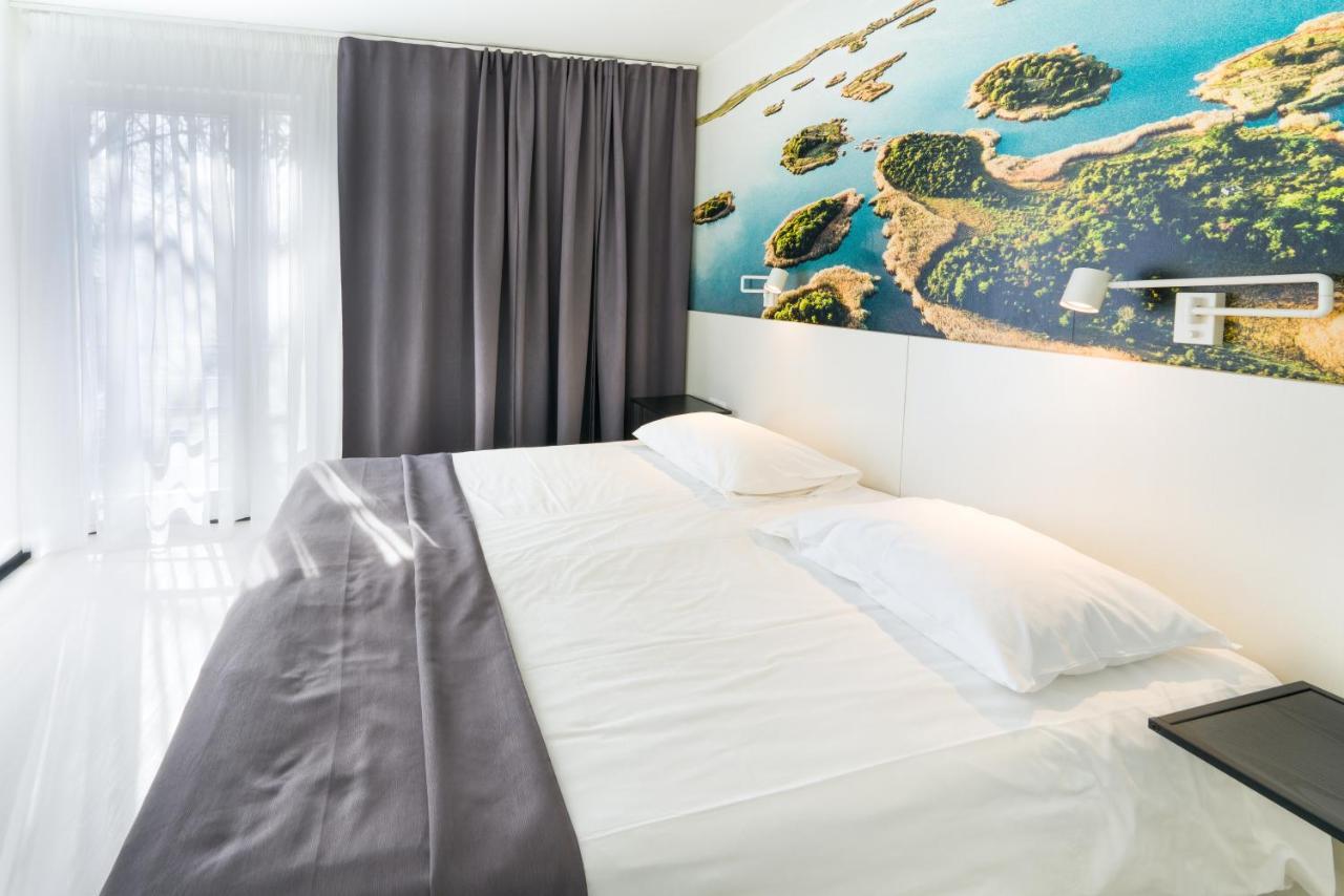 Hotel Nospa Κουρεσάαρε Εξωτερικό φωτογραφία