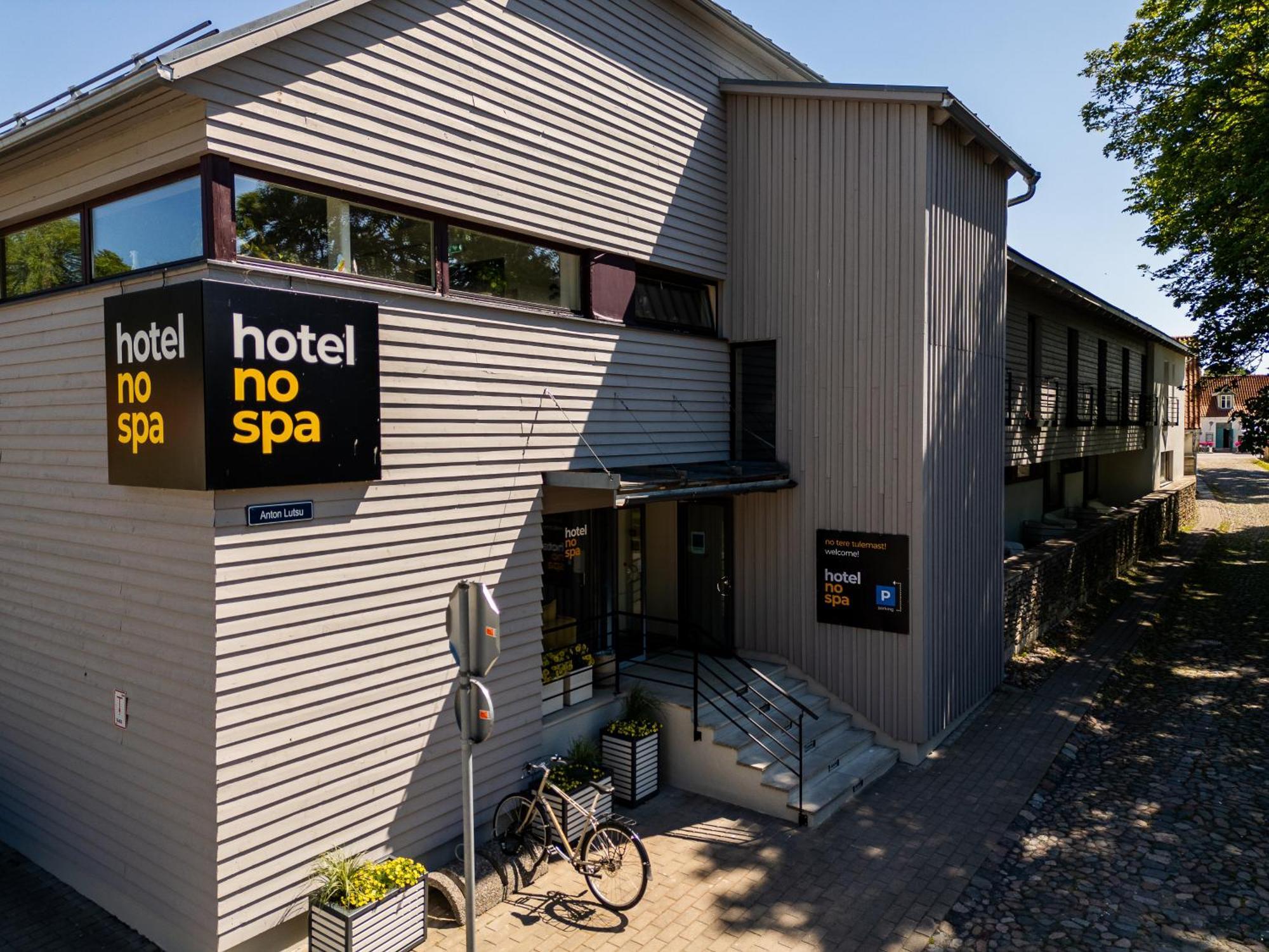 Hotel Nospa Κουρεσάαρε Εξωτερικό φωτογραφία